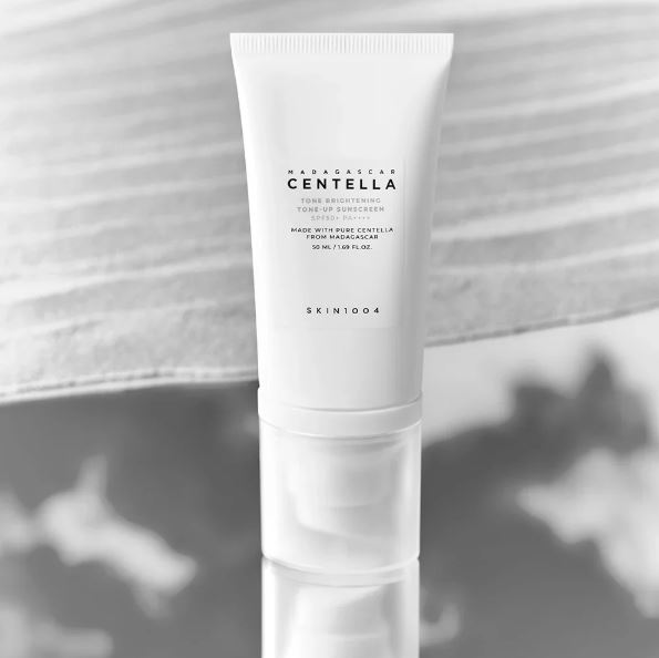 SKIN1004 Madagascar Centella Tone Brightening Tone-Up Sunscreen SPF50+ PA++++